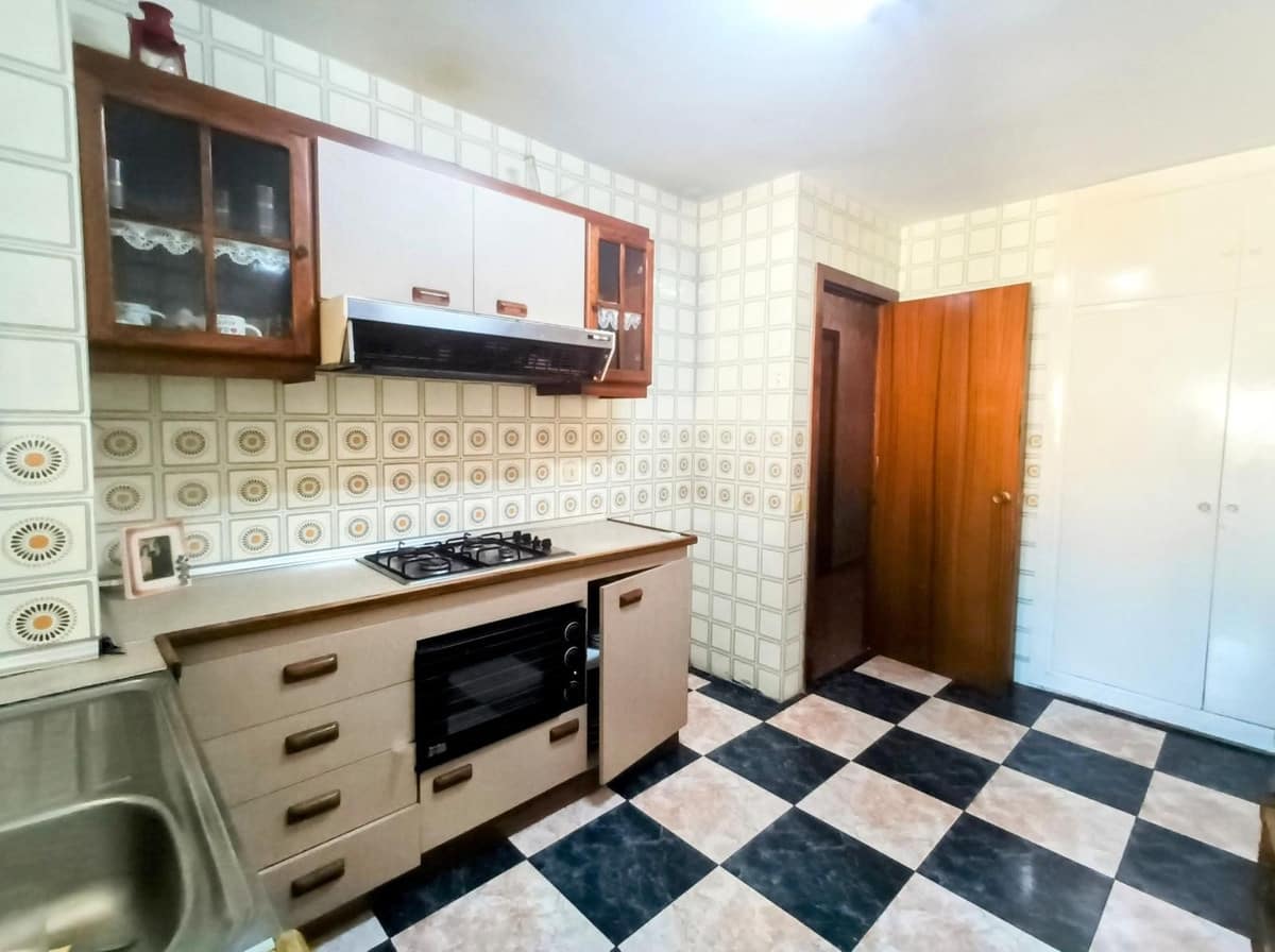 4 sypialnia Apartament na sprzedaż w Miasto Malaga - 373 000 € (Ref: 9439195)