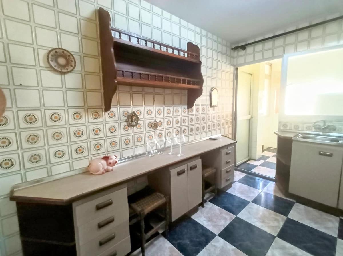 4 sypialnia Apartament na sprzedaż w Miasto Malaga - 373 000 € (Ref: 9439195)