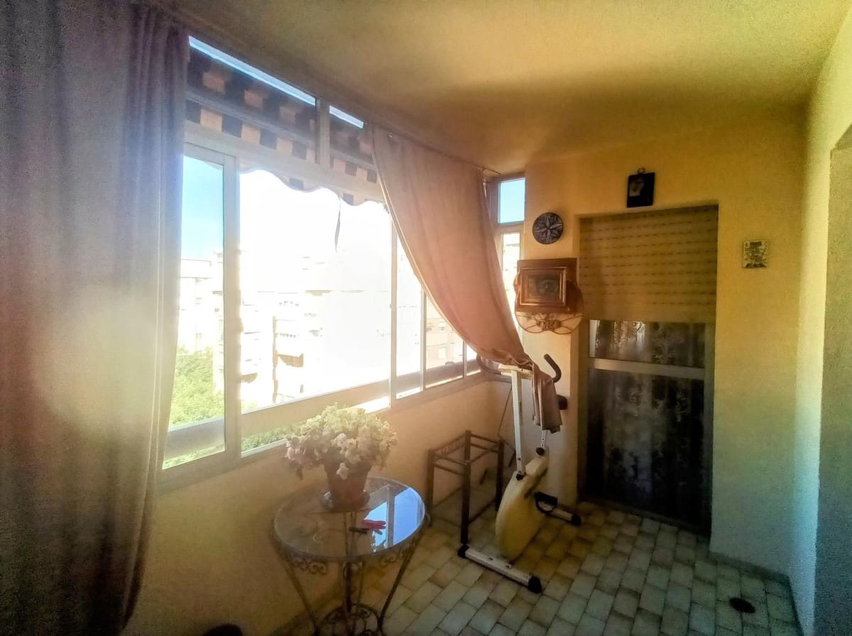 4 sypialnia Apartament na sprzedaż w Miasto Malaga - 373 000 € (Ref: 9439195)