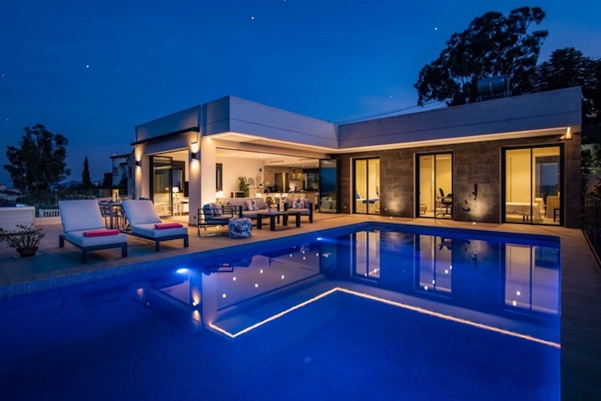 Chalet de 3 habitaciones en Pedreguer en venta - 728.000 € (Ref: 9439197)