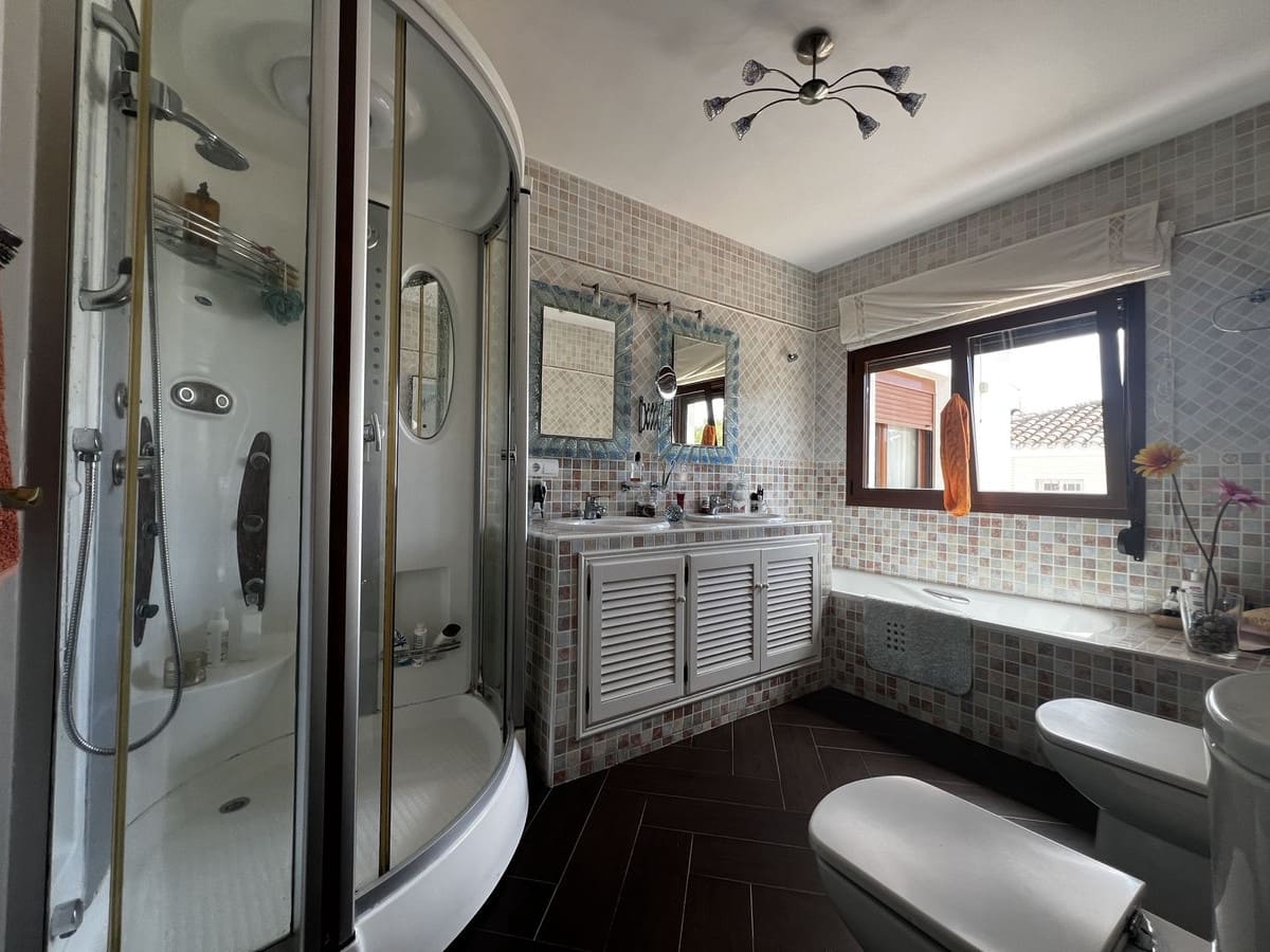 4 camera da letto Villa in vendita in La Capellania - 849.000 € (Rif: 9439199)