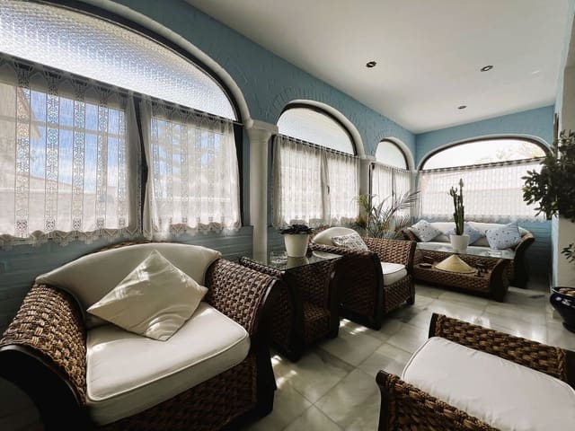 4 makuuhuone Huvila myytävänä paikassa La Capellania, Benalmádena mukana uima-altaan - 849 000 € (Ref: 9439199)