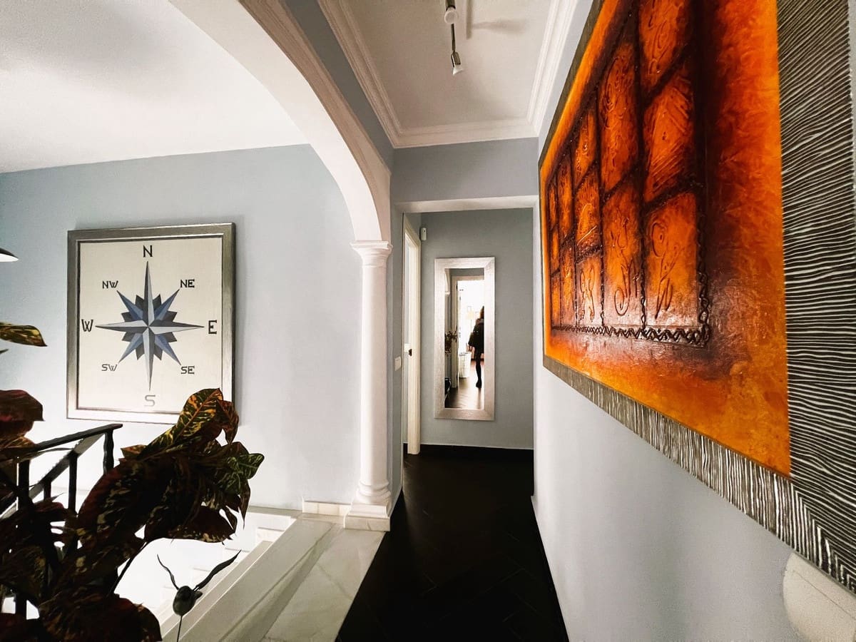 4 bedroom Villa for sale in La Capellania with pool - € 849,000 (Ref: 9439199)