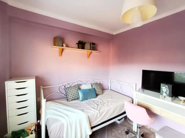 3 sypialnia Apartament na sprzedaż w Martiricos, Miasto Málaga - 350 000 € (Ref: 9439203)