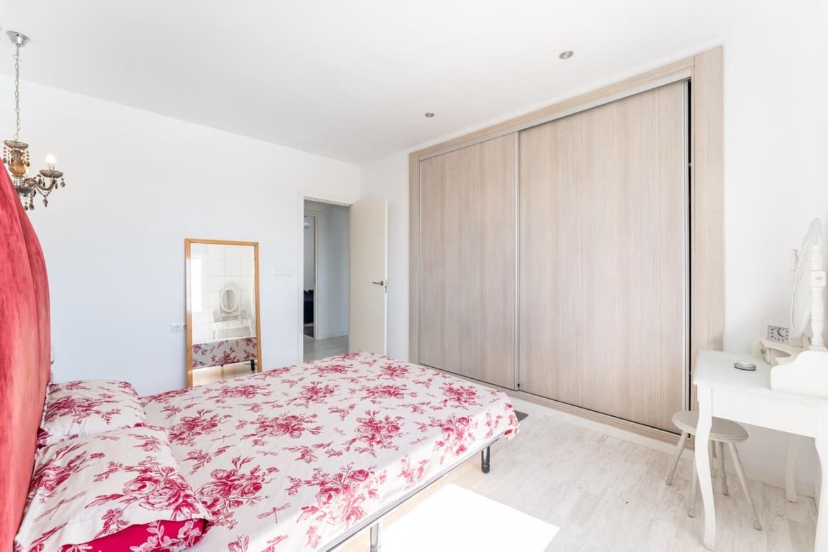 4 Zimmer Villa zu verkaufen in Churriana mit Pool - 1.290.000 € (Ref: 9439206)