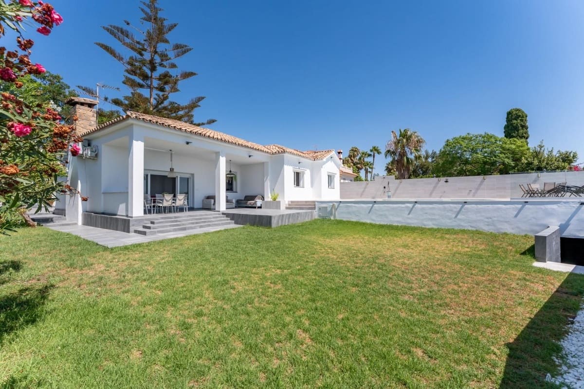 4 Zimmer Villa zu verkaufen in Churriana mit Pool - 1.290.000 € (Ref: 9439206)