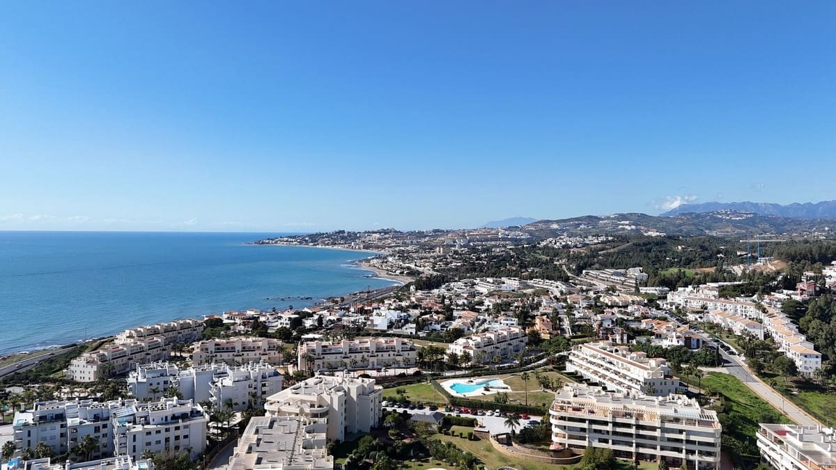 2 soverom Leilighet til salgs i El Faro - € 325 000 (Ref: 9439207)