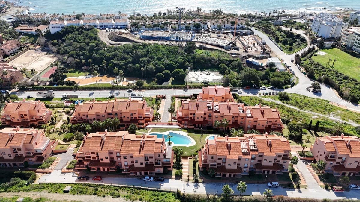 2 soverom Leilighet til salgs i El Faro - € 325 000 (Ref: 9439207)