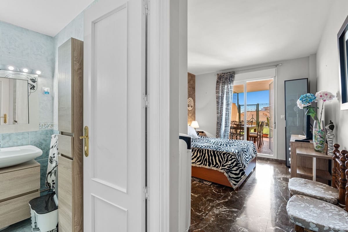 2 bedroom Apartment for sale in Carvajal - € 345,000 (Ref: 9439210)