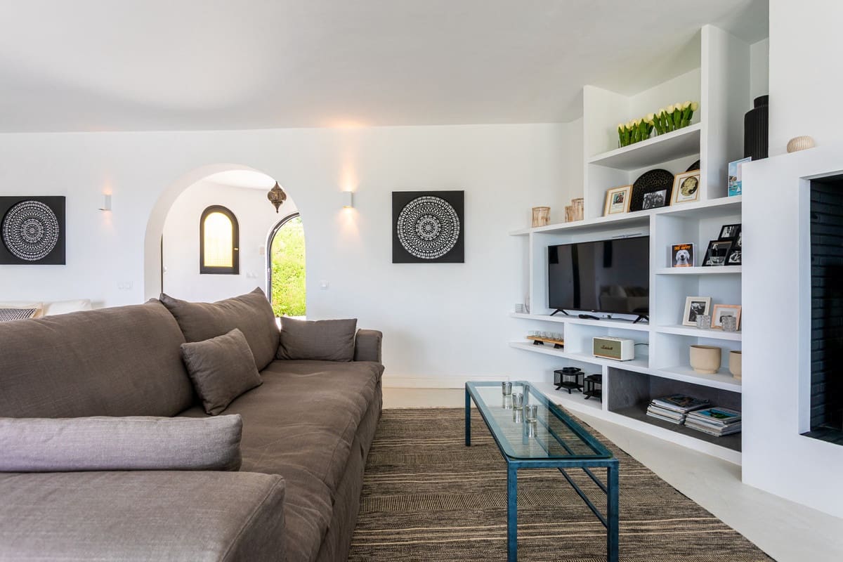 6 slaapkamer Villa te koop in Marbella - € 2.495.000 (Ref: 9439216)