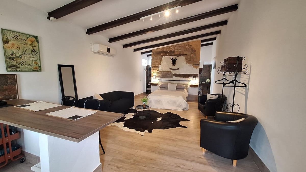 6 bedroom Bungalow for sale in Fuente Alamo de Murcia - € 495,000 (Ref: 9439220)