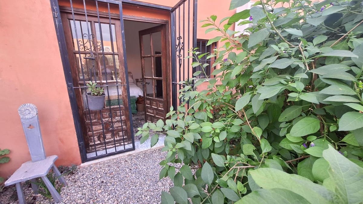 6 bedroom Bungalow for sale in Fuente Alamo de Murcia - € 495,000 (Ref: 9439220)