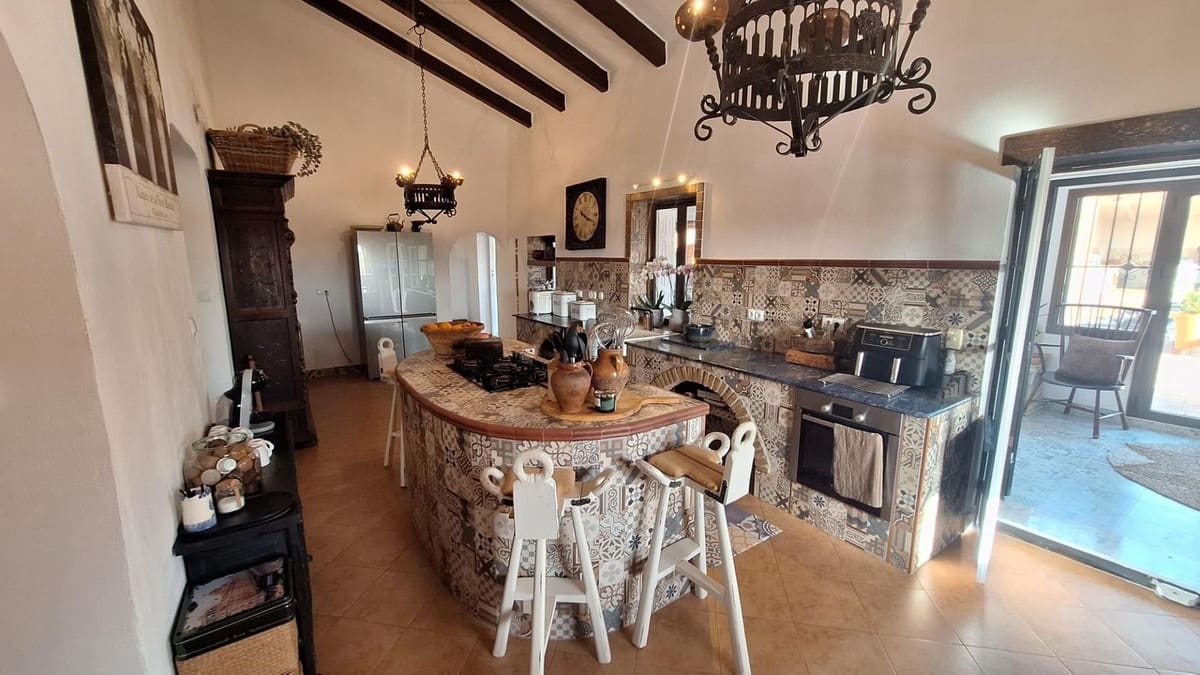 6 bedroom Bungalow for sale in Fuente Alamo de Murcia - € 495,000 (Ref: 9439220)