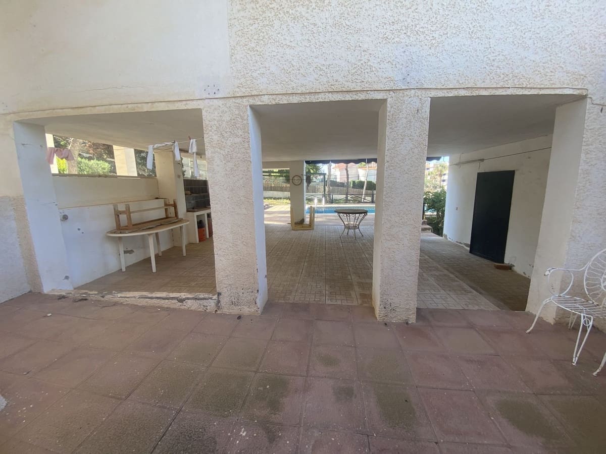 5 quarto Casa em Banda para venda em Isla Plana com piscina - 742 995 € (Ref: 9439223)