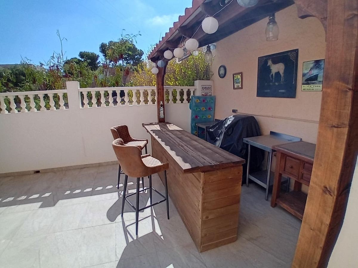 4 quarto Moradia para venda em Bolnuevo com piscina - 425 000 € (Ref: 9439225)