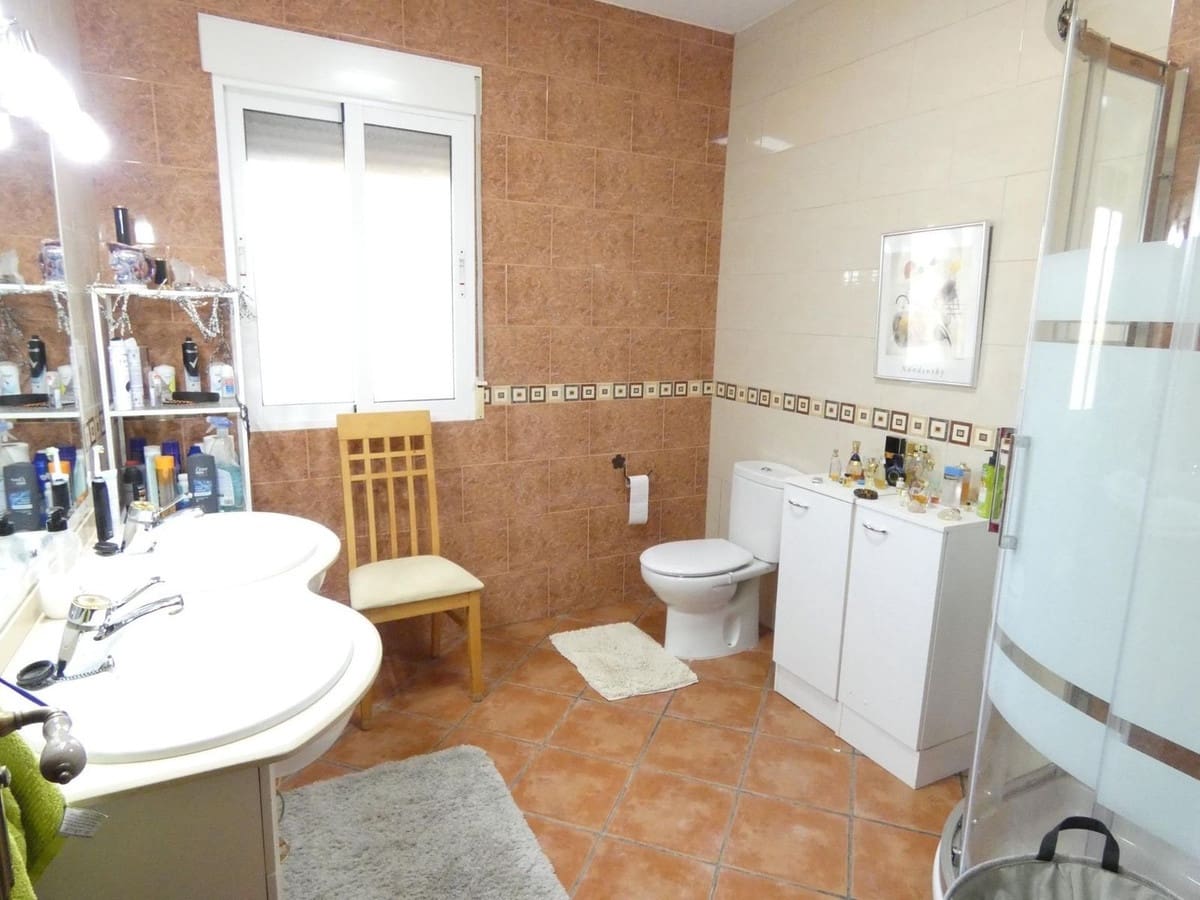 4 makuuhuone Huvila myytävänä paikassa Atalaya - 599 000 € (Ref: 9439236)