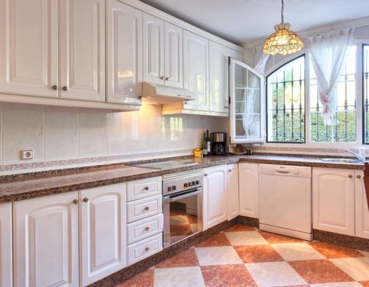 4 sypialnia Willa na sprzedaż w Torrequebrada - 1 750 000 € (Ref: 9439237)