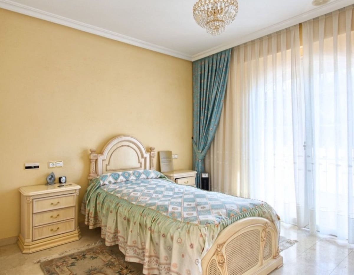 4 sypialnia Willa na sprzedaż w Torrequebrada - 1 750 000 € (Ref: 9439237)