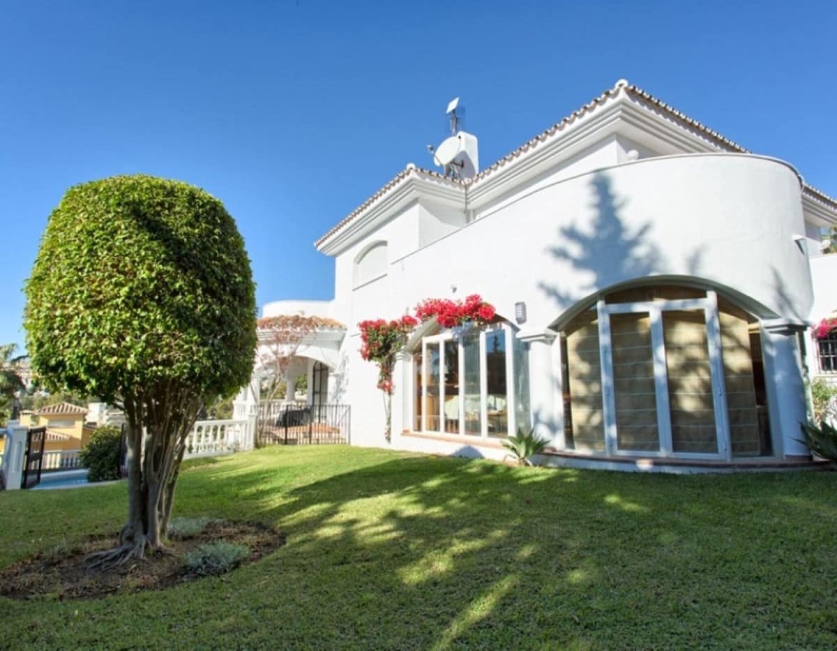 4 sypialnia Willa na sprzedaż w Torrequebrada - 1 750 000 € (Ref: 9439237)