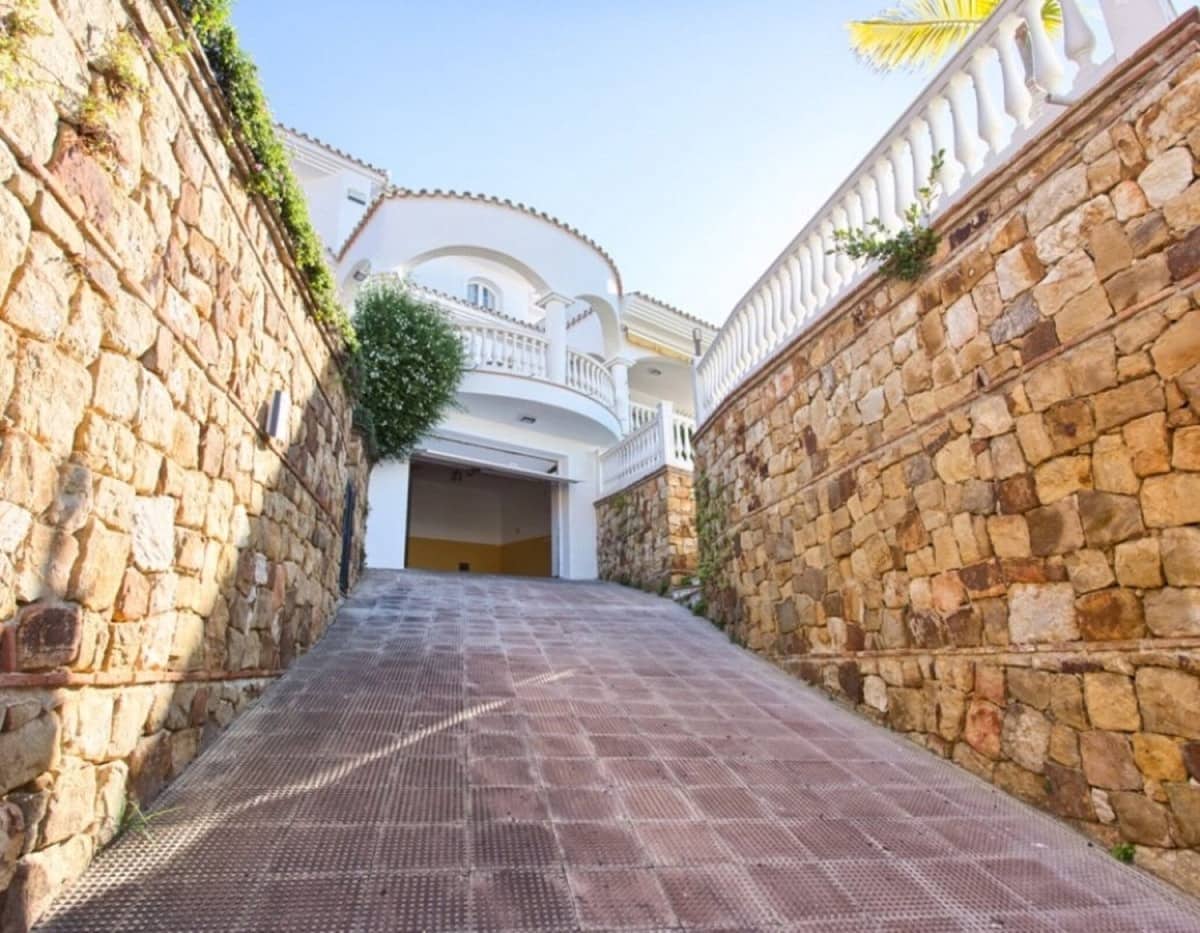 4 sypialnia Willa na sprzedaż w Torrequebrada - 1 750 000 € (Ref: 9439237)