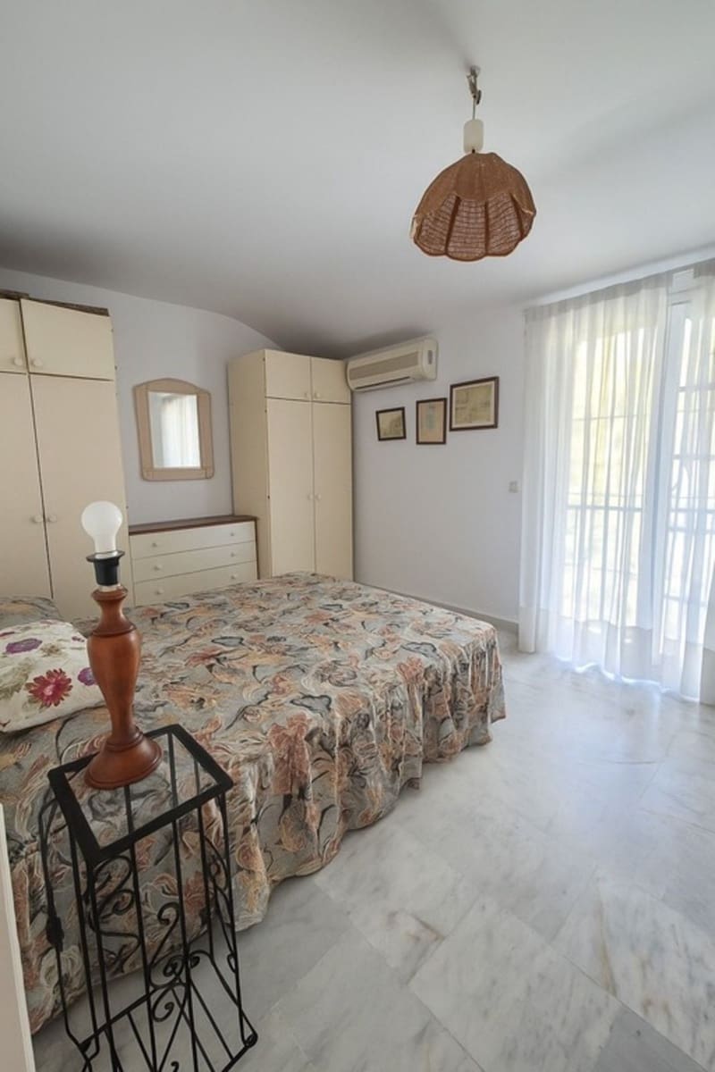 5 quarto Casa em Banda para venda em Fuengirola - 490 000 € (Ref: 9439238)