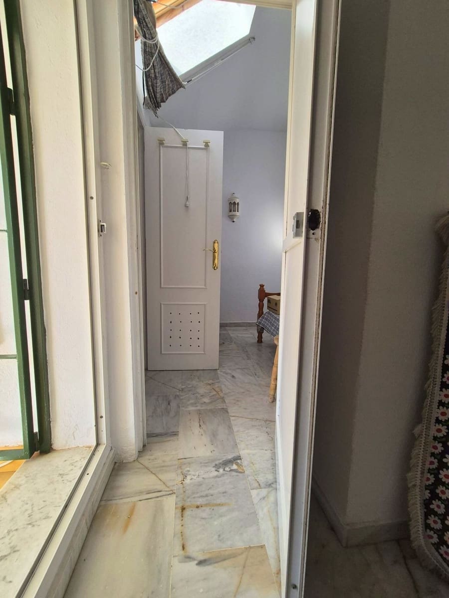 5 quarto Casa em Banda para venda em Fuengirola - 490 000 € (Ref: 9439238)