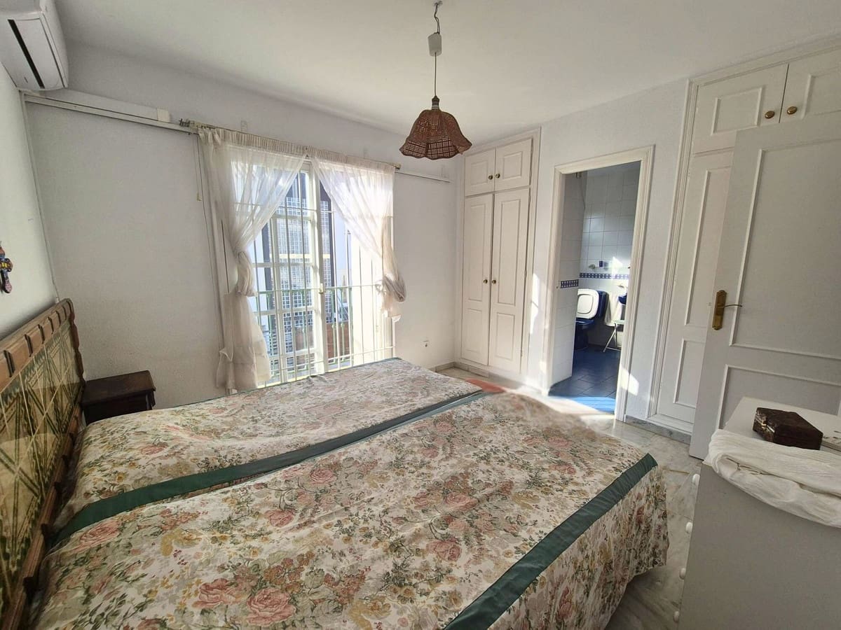 5 quarto Casa em Banda para venda em Fuengirola - 490 000 € (Ref: 9439238)