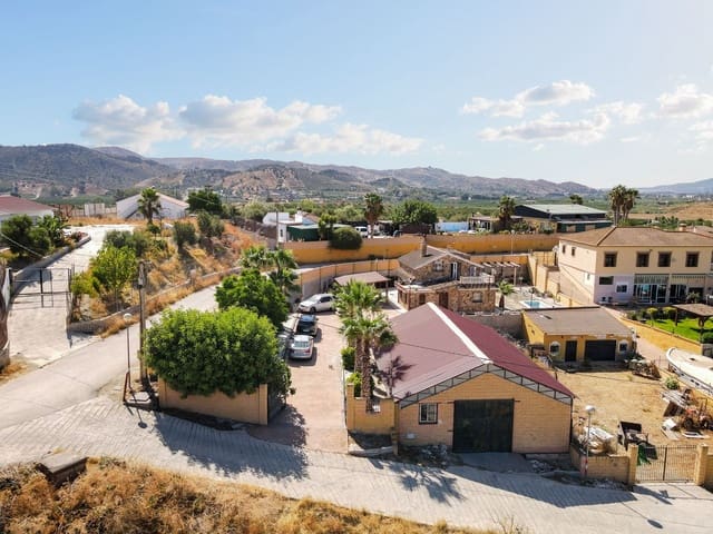 2 soveværelse Finca/Landehus til salg i Parque Tecnológico, Málaga by - € 600.000 (Ref: 9439248)