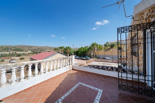 2 bedroom Finca/Country House for sale in Parque Tecnológico, Málaga city - € 600,000 (Ref: 9439248)