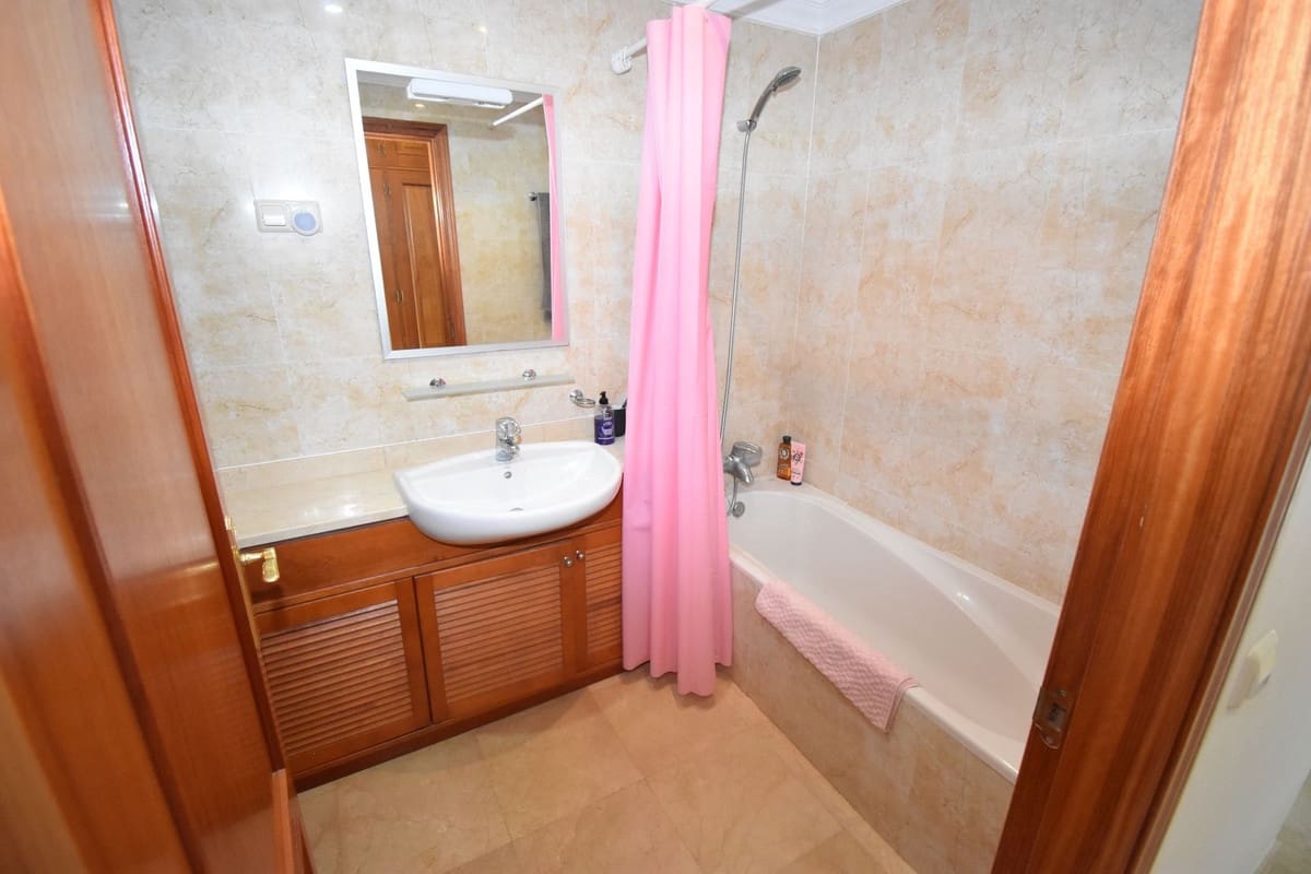 2 sypialnia Apartament na sprzedaż w La Cala Hills z garażem - 349 950 € (Ref: 9439252)