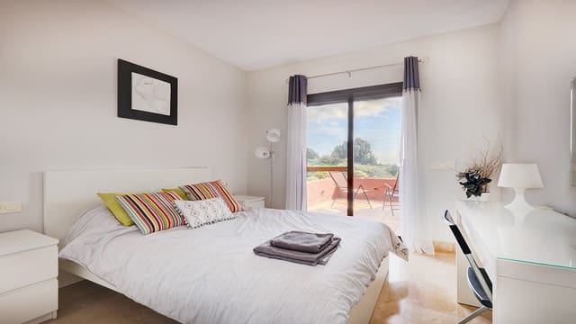 3 slaapkamer Appartement te koop in San Luis de Sabinillas, Manilva - € 350.000 (Ref: 9439253)