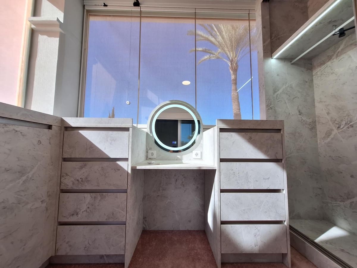 2 makuuhuone Huoneisto myytävänä paikassa Bel-Air - 405 000 € (Ref: 9439256)