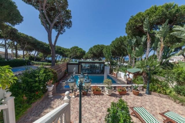 4 soveværelse Finca/Landehus til salg i Cabopino, Marbella - € 2.300.000 (Ref: 9439257)