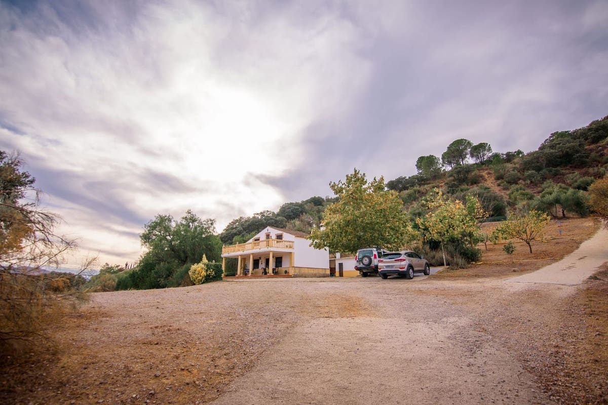 3 soveværelse Villa til salg i Ronda - € 550.000 (Ref: 9439260)