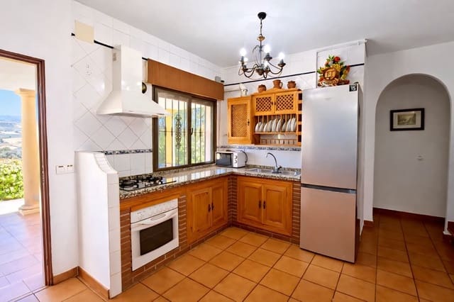 3 bedroom Villa for sale in Ronda - € 550,000 (Ref: 9439260)