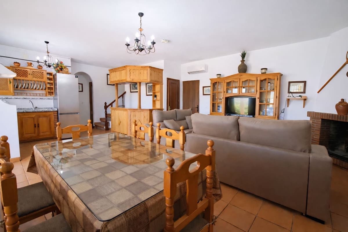 3 sypialnia Willa na sprzedaż w Ronda - 550 000 € (Ref: 9439260)