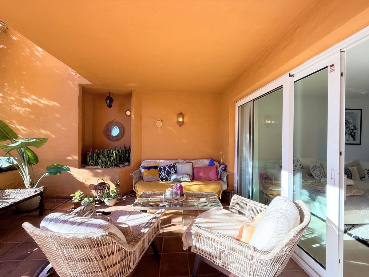 3 bedroom Apartment for sale in La Duquesa / Puerto de la Duquesa - € 595,000 (Ref: 9439266)