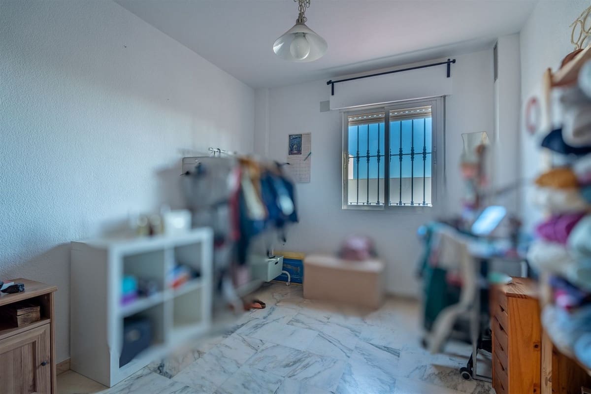 7 makuuhuone Huvila myytävänä paikassa Benalmadena - 1 295 000 € (Ref: 9439267)