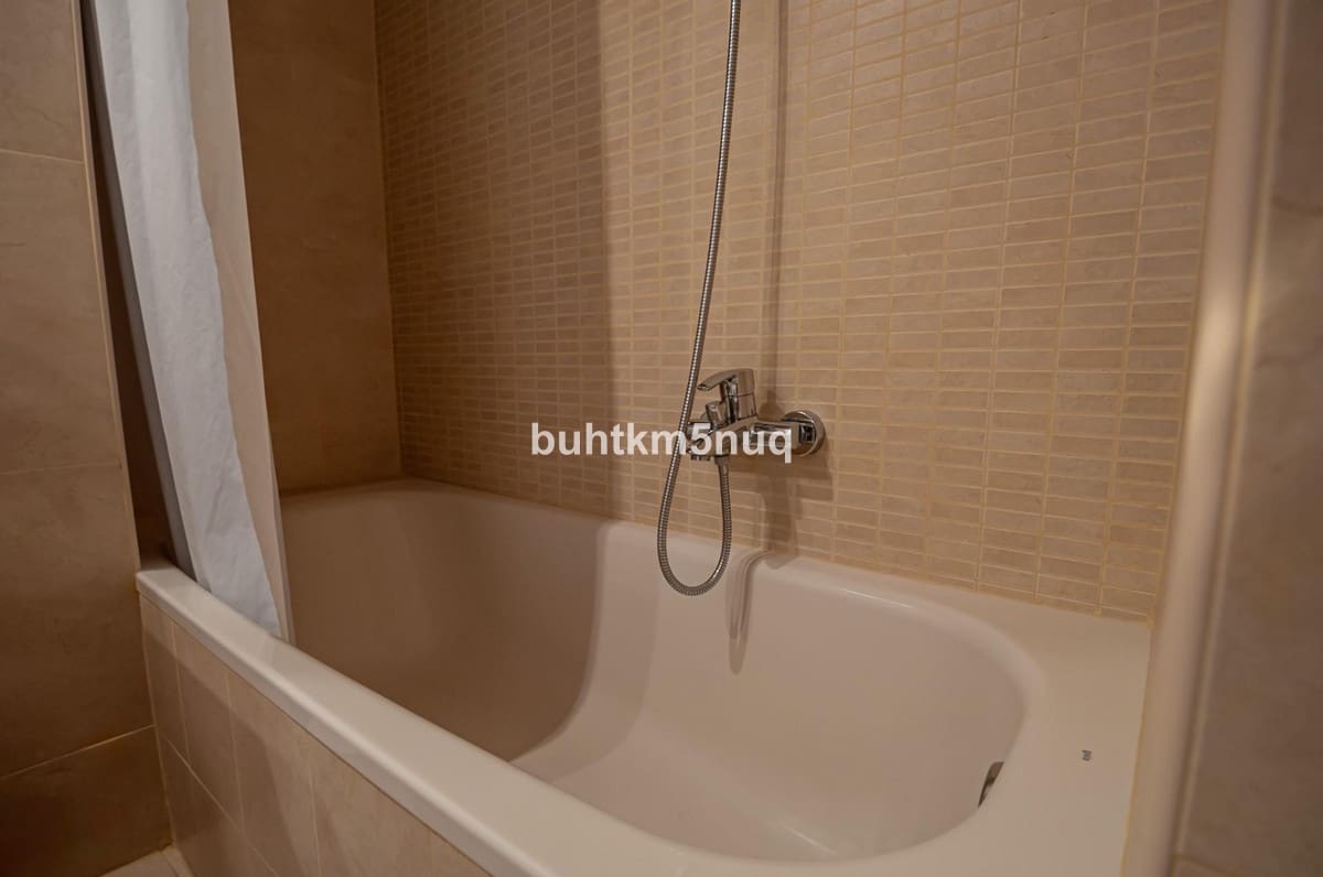 Apartamento de 2 habitaciones en Calpe / Calp en venta - 375.000 € (Ref: 9439270)