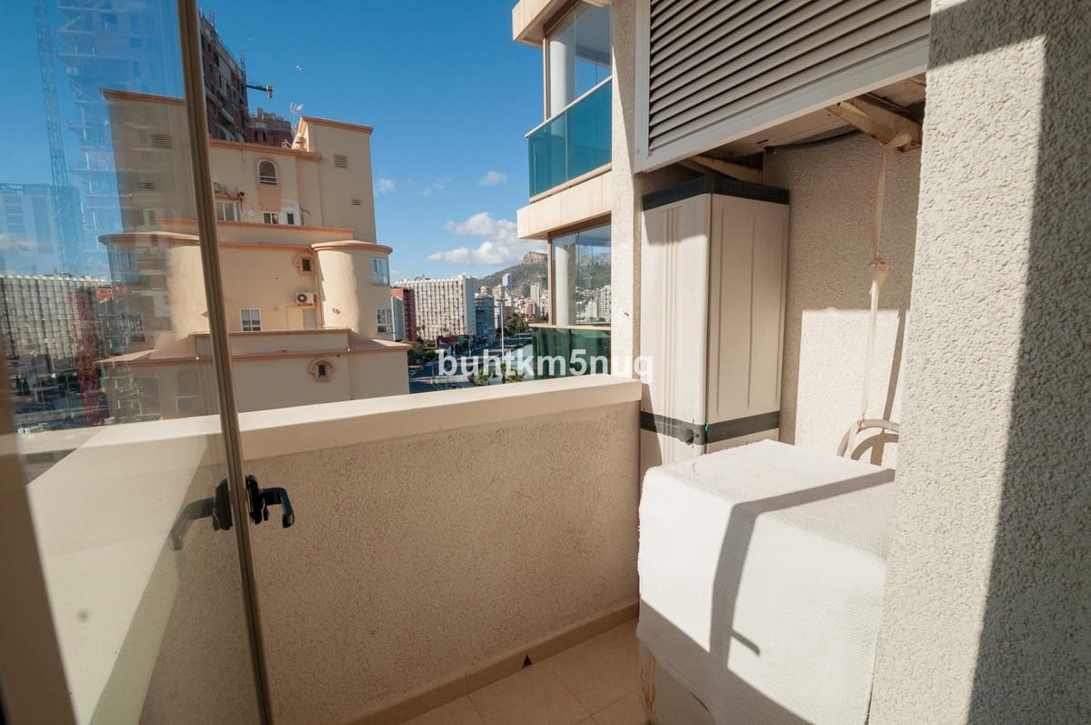 Apartamento de 2 habitaciones en Calpe / Calp en venta - 375.000 € (Ref: 9439270)