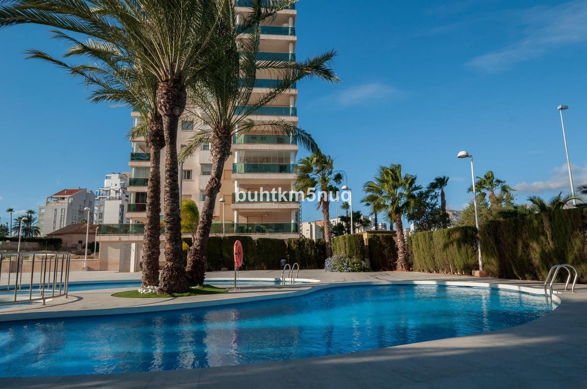 Apartamento de 2 habitaciones en Calpe / Calp en venta - 375.000 € (Ref: 9439270)