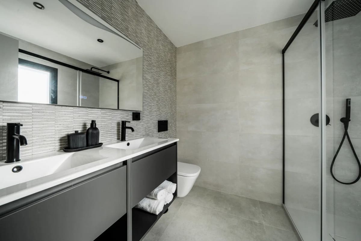 3 quarto Casa em Banda para venda em Nueva Andalucia - 749 000 € (Ref: 9439272)