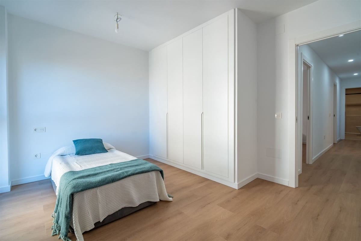 3 sovrum Lägenhet till salu i Malaga stad - 430 000 € (Ref: 9439286)