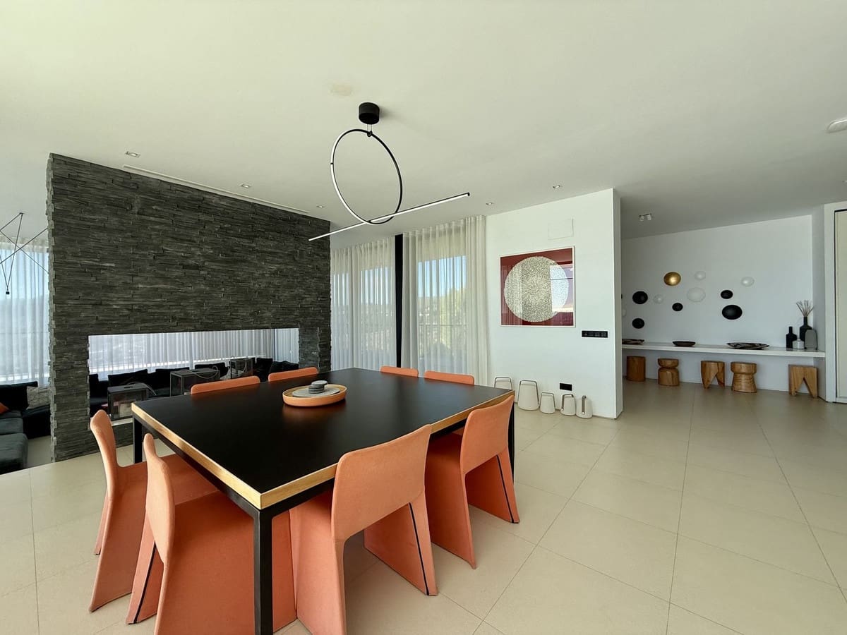 Chalet de 4 habitaciones en Valtocado en venta - 2.500.000 € (Ref: 9441076)