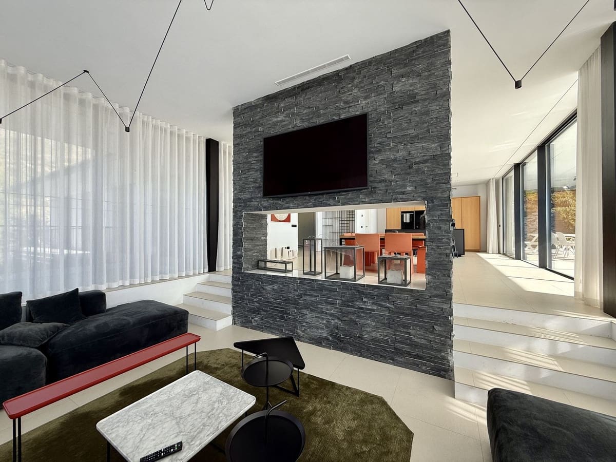 Chalet de 4 habitaciones en Valtocado en venta - 2.500.000 € (Ref: 9441076)