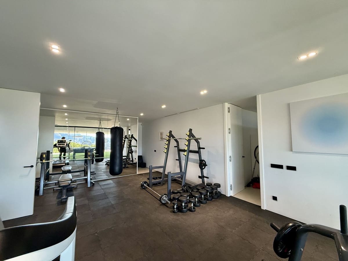 Chalet de 4 habitaciones en Valtocado en venta - 2.500.000 € (Ref: 9441076)