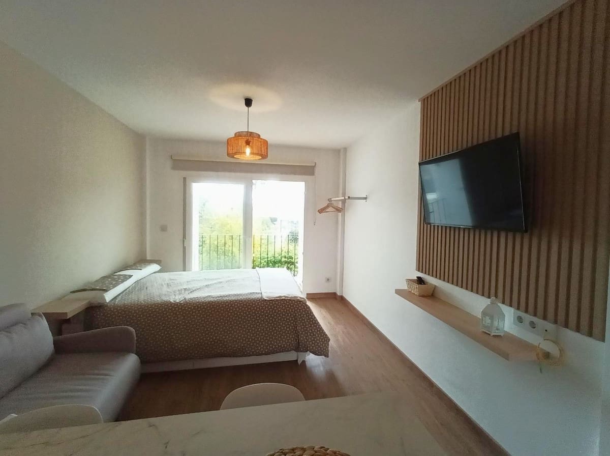 Studio til salgs i Calahonda - € 282 000 (Ref: 9441084)