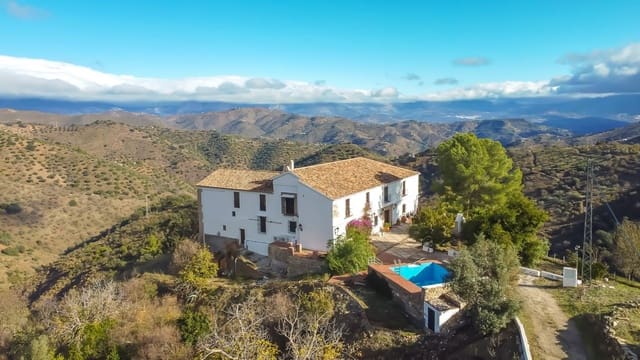 8 soveværelse Finca/Landehus til salg i Dsmo Dm Ciudad Jardin, Málaga by - € 1.195.000 (Ref: 9441087)