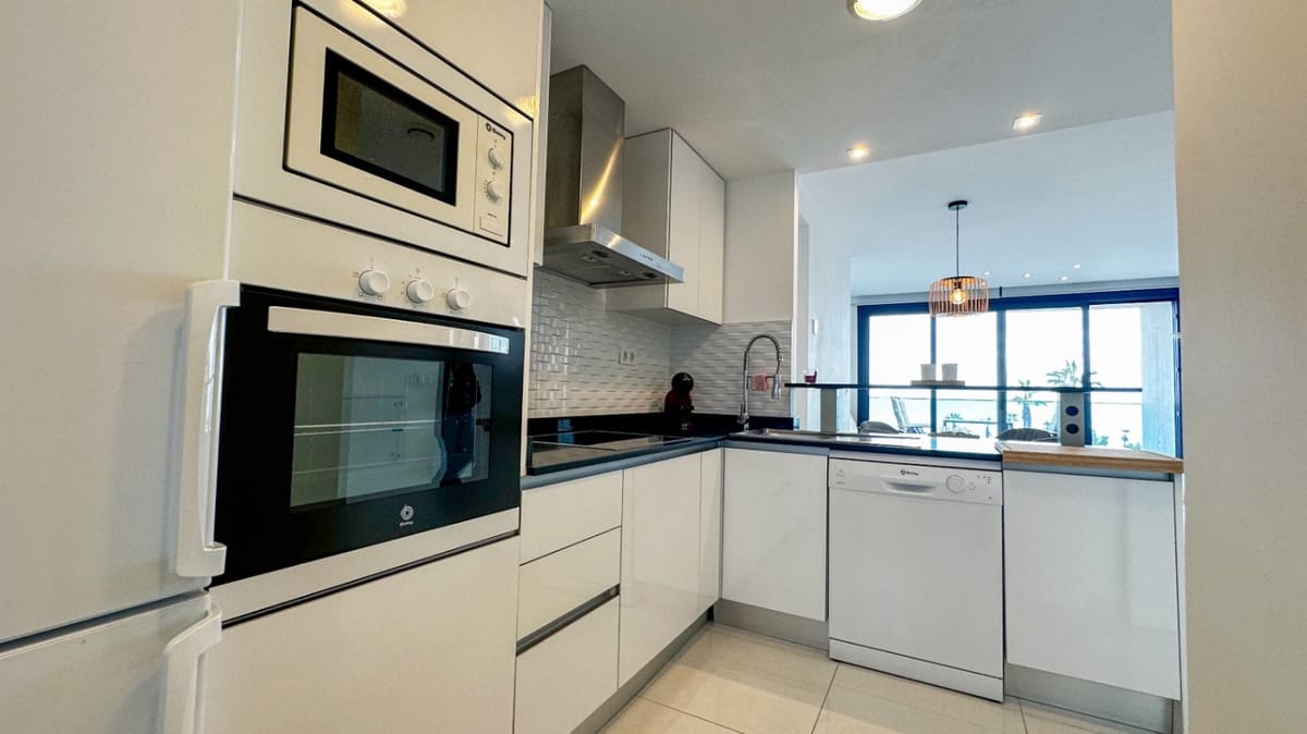 2 soverom Leilighet til salgs i Torrevieja - € 420 000 (Ref: 9441088)