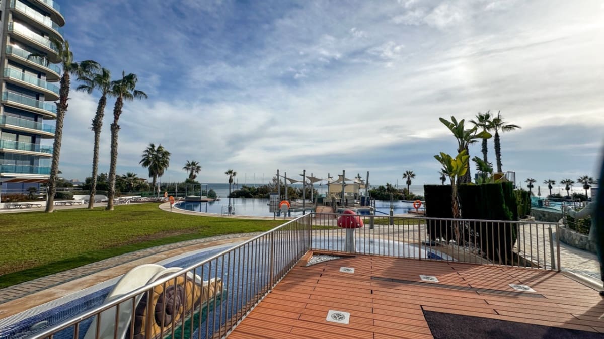 2 soverom Leilighet til salgs i Torrevieja - € 420 000 (Ref: 9441088)